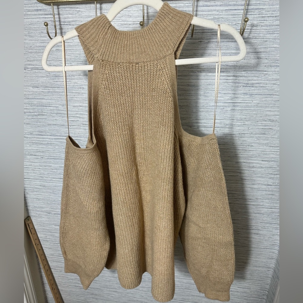 State cold shoulder turtleneck sweater